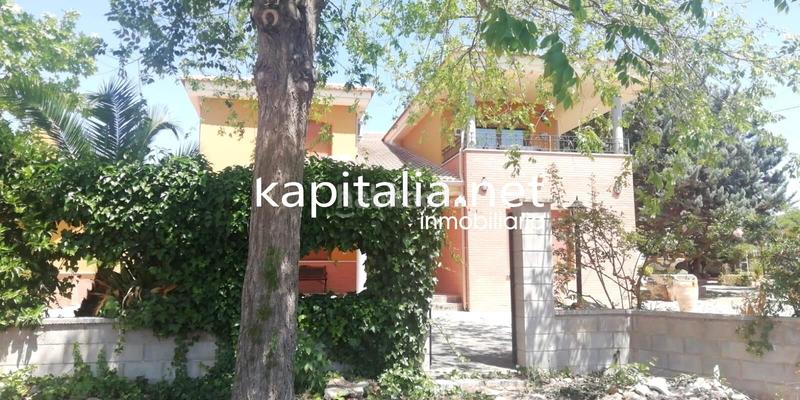 Foto da5d1cee-2c1a-4905-8e9b-10bc1f64cfac. Chalet avec parking piscine dans Banyeres de Mariola