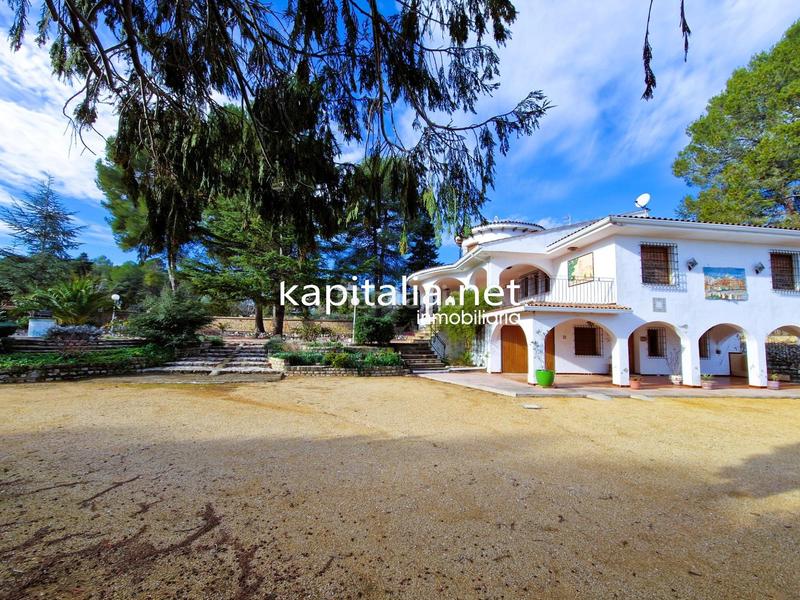 Foto 03796ce7-3df3-403d-9449-5edbbecad29b. Chalet with heating parking pool in Santa Ana Ontinyent