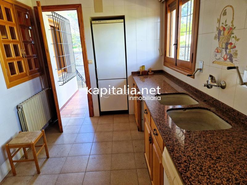 Foto 3e67b855-260a-44e8-acd0-b6534b9d4a67. Chalet with heating parking pool in Santa Ana Ontinyent