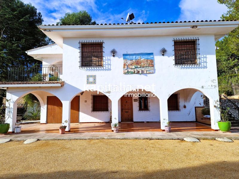 Foto 71f13a02-a720-4cb3-bd61-955326ae654a. Chalet with heating parking pool in Santa Ana Ontinyent