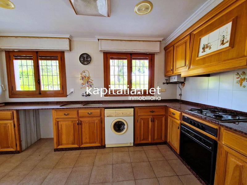 Foto 910e38d8-e45d-44db-801b-88a4d2769456. Chalet with heating parking pool in Santa Ana Ontinyent