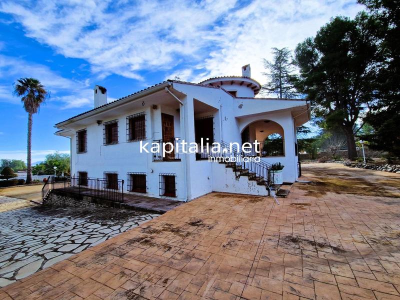 Foto bff67761-443b-4e6c-b8ff-d2b08bf5811d. Chalet with heating parking pool in Santa Ana Ontinyent