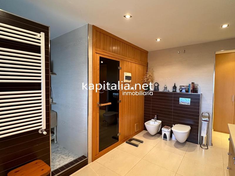 Foto 06b8f532-7afb-490c-a2e1-78dd8d1088e8. Chalet  con vistas maravillosas a la venta en alcoy en Alcoi