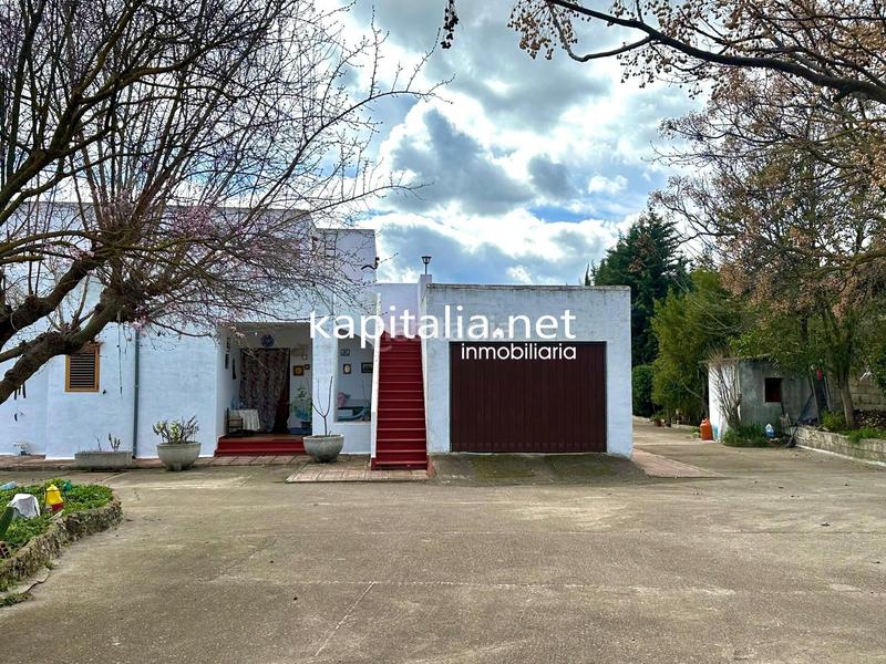 Foto 0a063267-6877-419d-b573-8bc9c2af0210. Chalet  con vistas maravillosas a la venta en alcoy en Alcoi