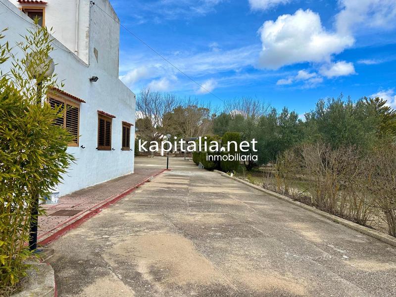 Foto 1d060e6f-a5a2-4b23-8471-590ad3a2d09b. Chalet  con vistas maravillosas a la venta en alcoy en Alcoi