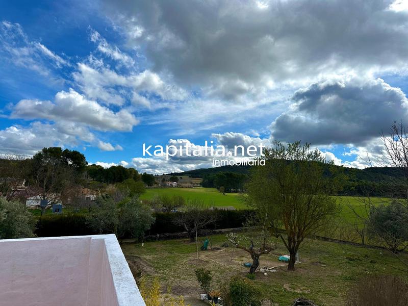 Foto 94a3226e-87be-4c05-8862-b5ea6641c81e. Chalet  con vistas maravillosas a la venta en alcoy en Alcoi