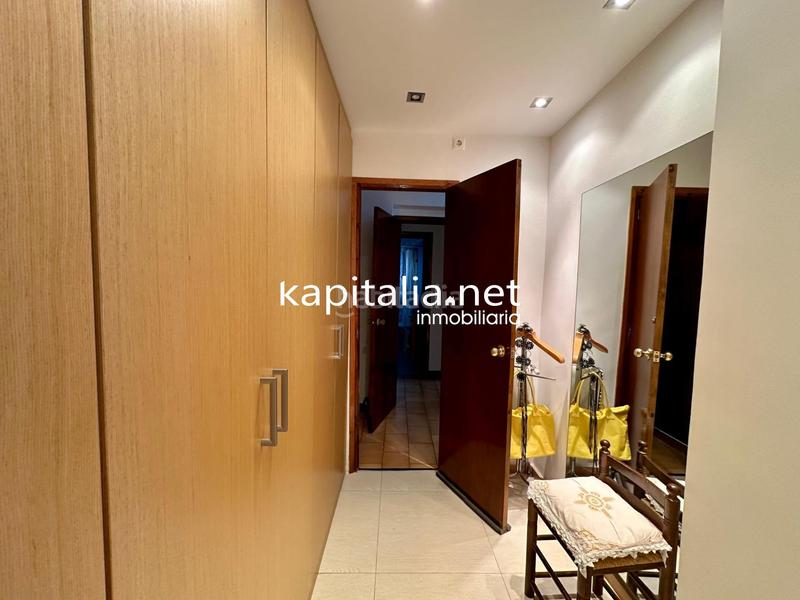 Foto 96aa0ee4-e3f5-4bed-b08c-0e08c371c6cc. Chalet  con vistas maravillosas a la venta en alcoy en Alcoi