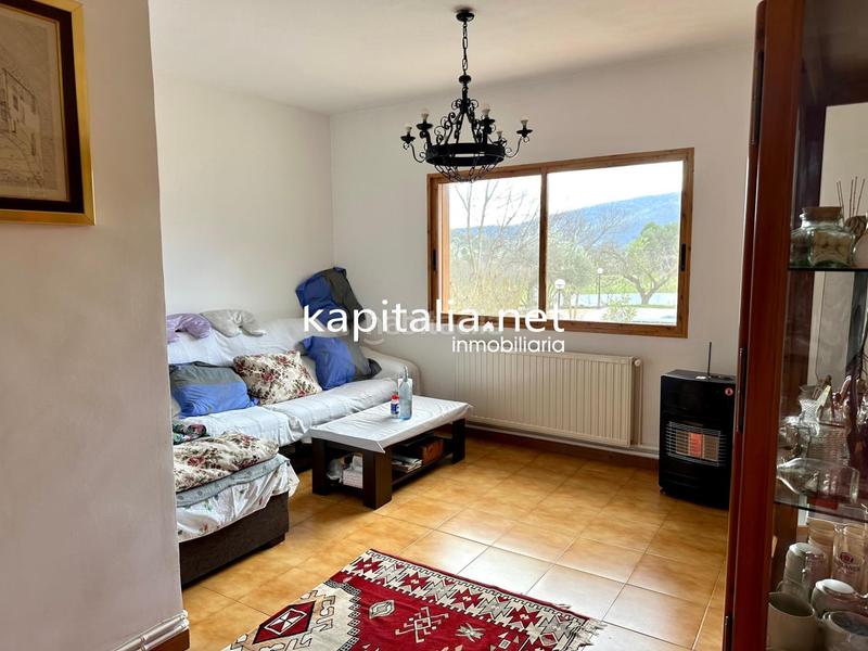 Foto b8ef207a-d181-4725-9cd3-d2343db4b546. Chalet  con vistas maravillosas a la venta en alcoy en Alcoi