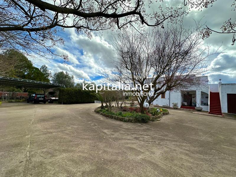 Foto bdb0dc7a-711c-4f15-b57a-3f26b401f831. Chalet  con vistas maravillosas a la venta en alcoy en Alcoi