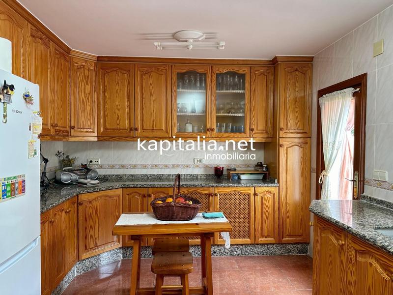 Foto d7d9f7d4-3562-429a-af79-f38824704283. Chalet  con vistas maravillosas a la venta en alcoy en Alcoi