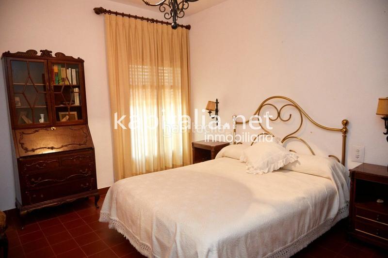 Foto 7d73e1f9-52ff-4922-9a48-f5996ad1b220. Xalet amb calefacció aparcament a El Pilar Ontinyent