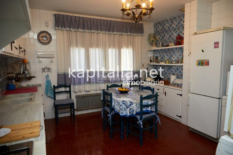 Foto 873d4a58-7c06-40b8-a4b6-bd4f8111ab94. Xalet amb calefacció aparcament a El Pilar Ontinyent