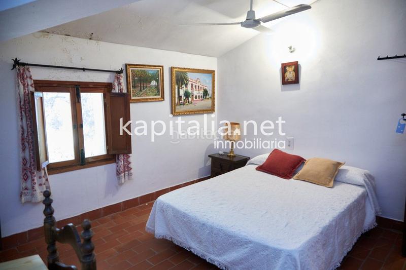 Foto ade49d5f-3ae6-4c76-a30d-aa458016805c. Xalet amb calefacció aparcament a El Pilar Ontinyent