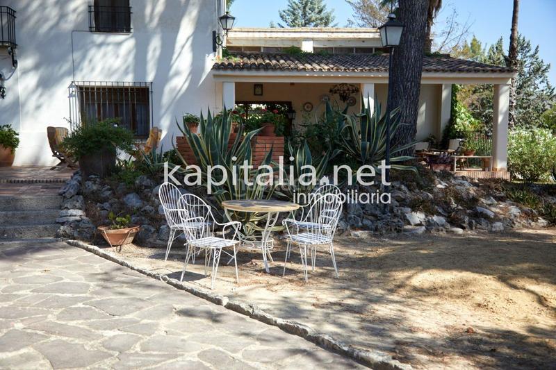 Foto af392e6f-0296-4325-bc6e-1ecfd2b8616a. Xalet amb calefacció aparcament a El Pilar Ontinyent