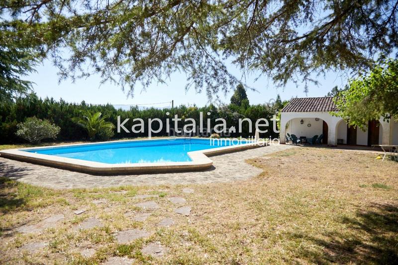 Foto e523639b-169b-46db-b2d2-5d8bee7d7a30. Xalet amb calefacció aparcament a El Pilar Ontinyent