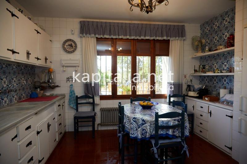 Foto ee571ed1-1f8a-417f-9d1d-01fdf114fcb9. Xalet amb calefacció aparcament a El Pilar Ontinyent