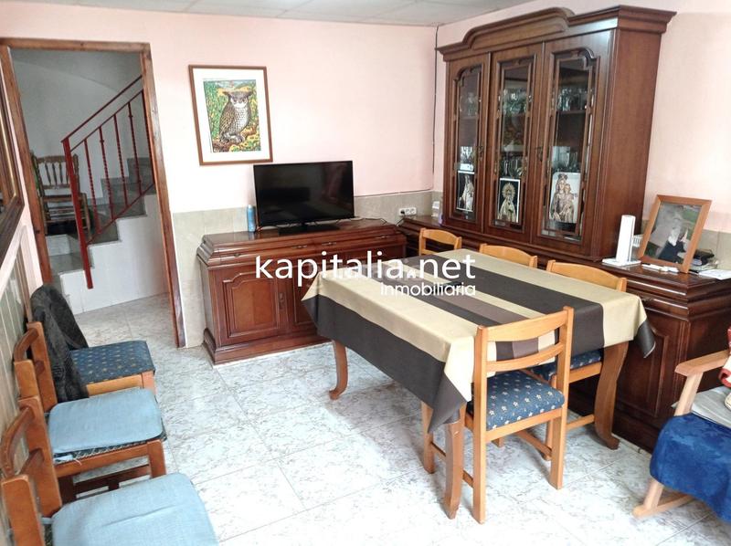 Foto 71cb1c4d-59c7-46f7-abec-b45f403613eb. Casa  a la venta con muy buenas vistas. en Almudaina