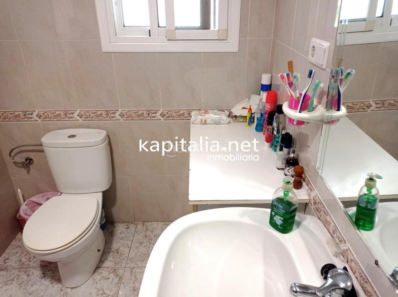 Foto 845968fd-6da1-4247-b0be-4d12fd7a5218. Casa  a la venta con muy buenas vistas. en Almudaina