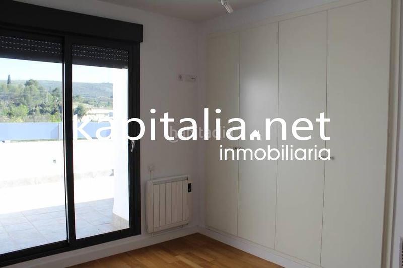 Foto 2ce768c2-0b78-44d7-a20a-aab1d289451f. Àtic amb calefacció aparcament a El Llombo Ontinyent