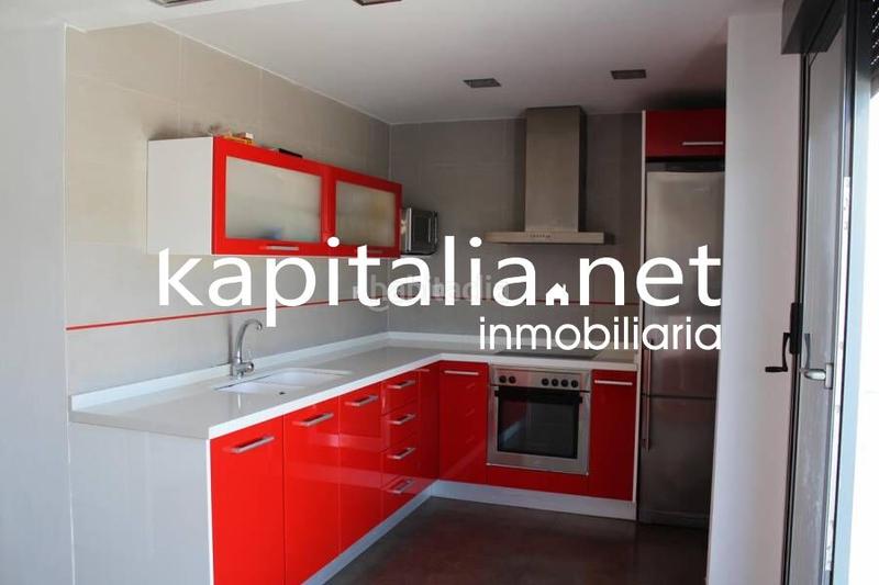 Foto cea779b0-d6f5-4af3-bd03-5a294a791807. Àtic amb calefacció aparcament a El Llombo Ontinyent