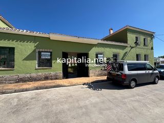 Bauernhof in Quatretondeta. Oportunidad de inversión en quatretondeta