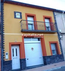 Casa en Gaianes. Interesante casa a la venta en gayanes