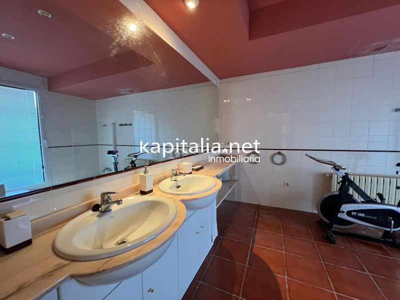 Foto 2892e9d0-a438-45c2-91aa-7e8251f16825. Xalet a Sant Josep-Zona Hospital Ontinyent