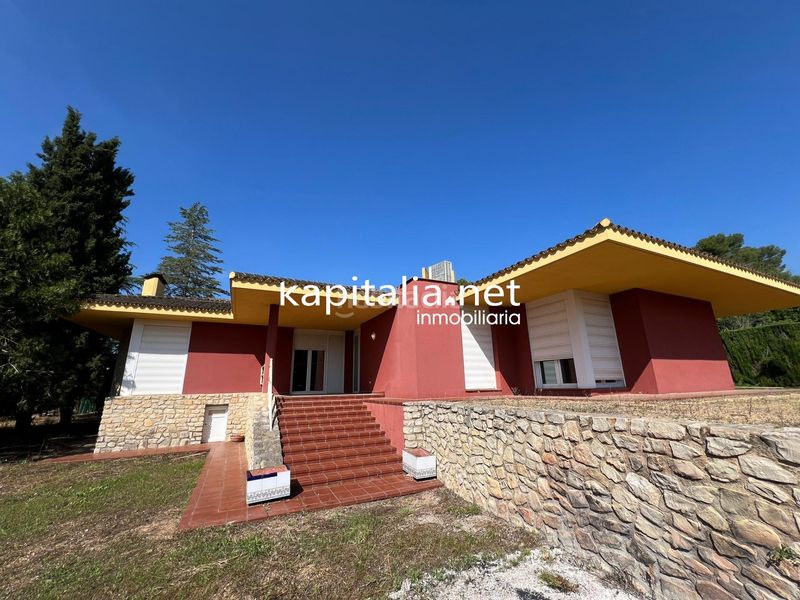 Foto b99a680f-b417-40e1-b60a-7ea631435457. Xalet a Sant Josep-Zona Hospital Ontinyent