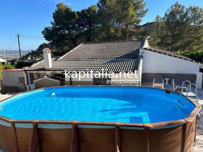 Foto 3c38acf1-cf3a-4583-bcf9-3723db0df95a. Casa amb calefacció piscina a Albaida