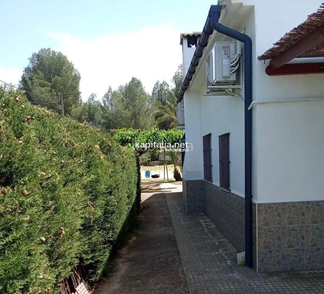 Foto 670b785b-9eec-4ab0-91c9-ac724b83d939. Casa amb calefacció piscina a Albaida
