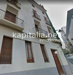 Terreny residencial a Centro. Edificio en venta en ontinyent valencia