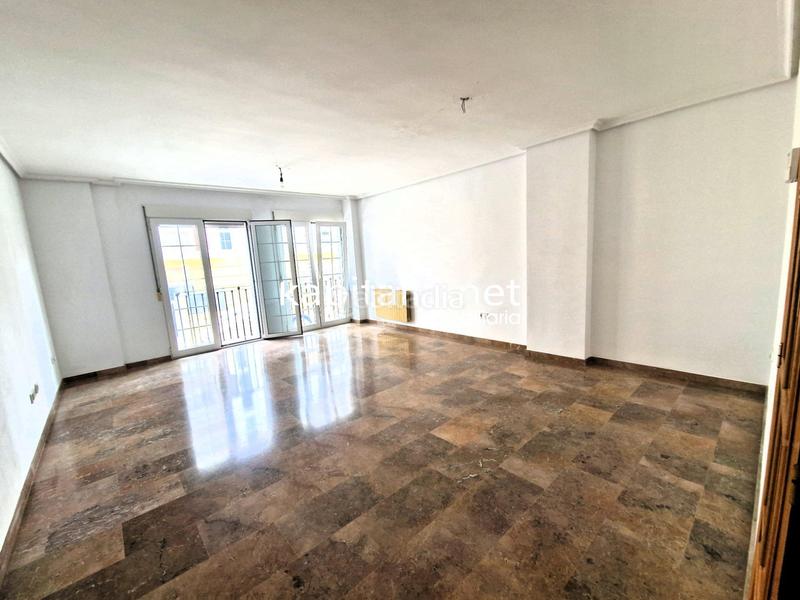Foto 9b698989-63bb-4980-bc78-611a43a157ee. Piso excelente gran piso a la venta en El Llombo Ontinyent