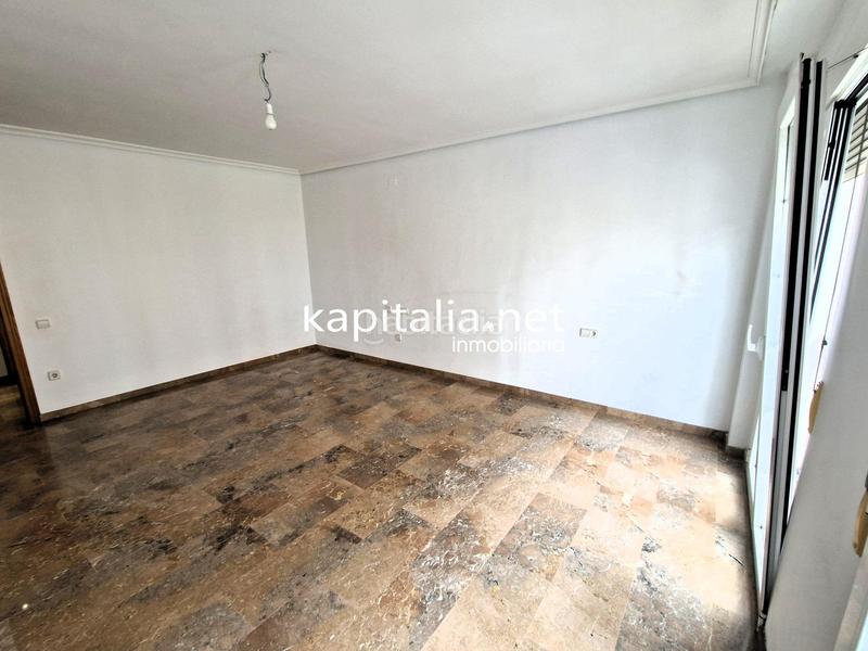 Foto c252e6bf-5538-4e30-9a4f-cedd7ac30c72. Piso excelente gran piso a la venta en El Llombo Ontinyent