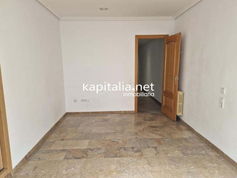 Foto f094330c-06df-4f11-bfd2-f8916ea721a5. Piso excelente gran piso a la venta en El Llombo Ontinyent