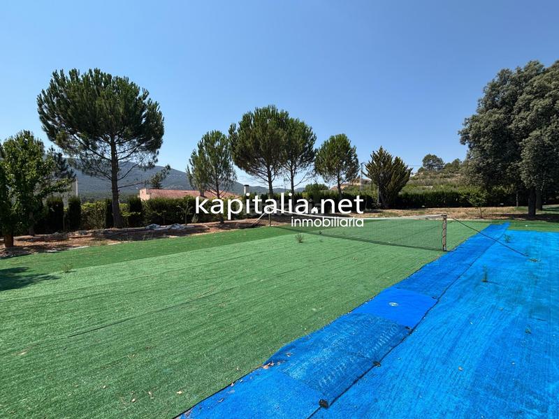 Foto 307ea187-baba-4764-8806-bb762de99181. Xalet amb aparcament piscina a Batoi Alcoi