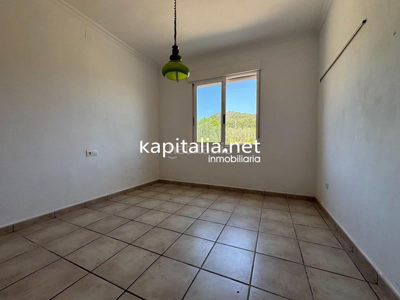 Foto e290b8c1-bccb-48fc-b073-e318265d05bd. Xalet amb aparcament piscina a Batoi Alcoi