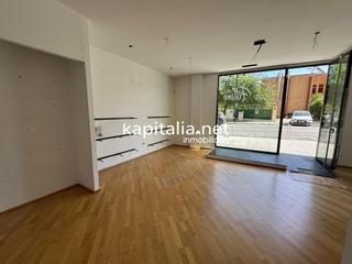 Affitto Locale commerciale in Sant Josep-Zona Hospital. Local comercial en alquiler en ontinyent