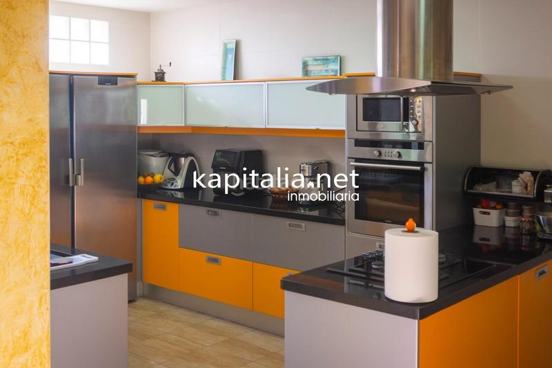 Foto 0dce6b15-975c-4127-80d4-30e3740ae540. Piso gran casa a la venta en Bocairent