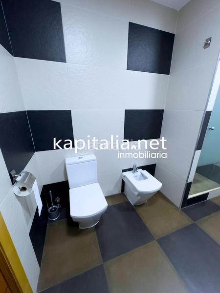 Foto 70046ff9-dabd-4c4c-94a1-3af9b6f9e8e3. Piso gran casa a la venta en Bocairent