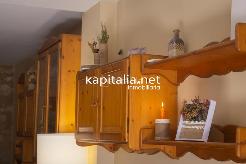 Foto a2f1721f-ac08-42ee-80f2-e3b43fbe5981. Piso gran casa a la venta en Bocairent
