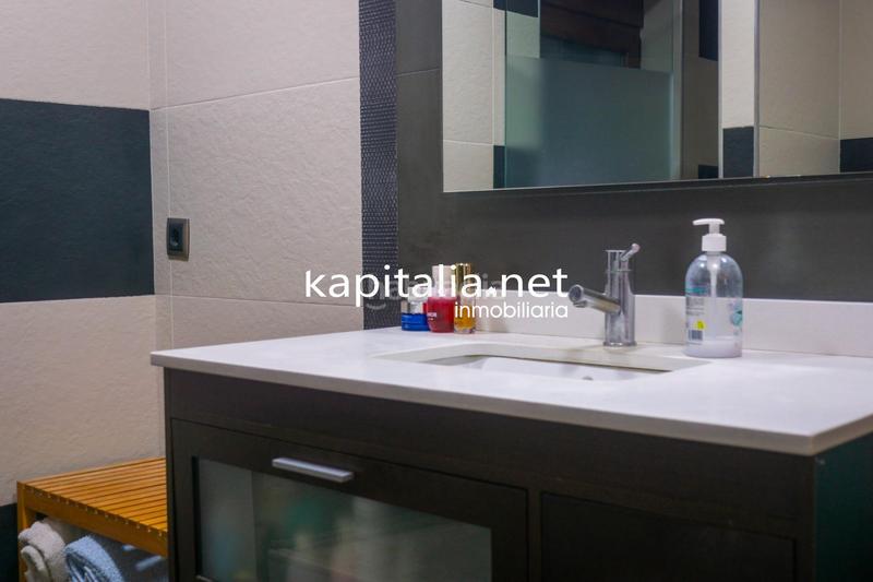 Foto cab83cb4-3cfb-4cb4-8832-979a51adf17c. Piso gran casa a la venta en Bocairent
