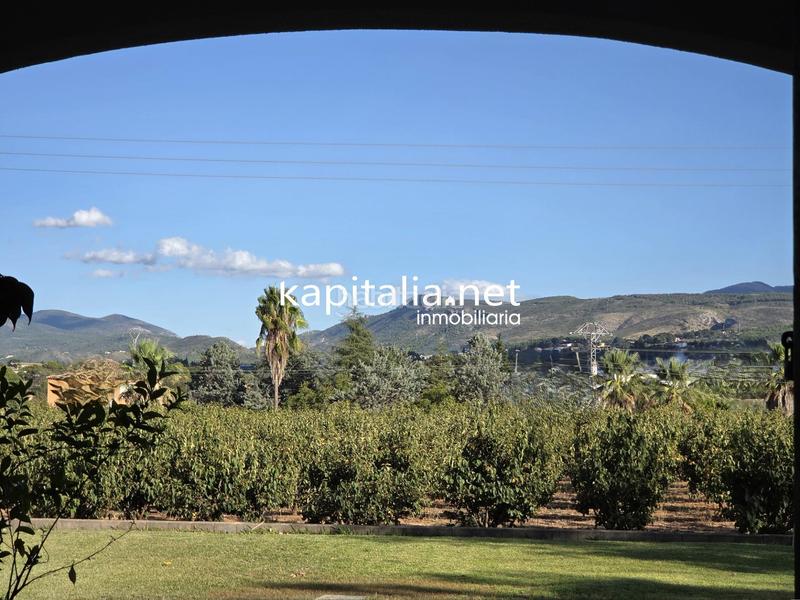 Foto 66836020-8ef4-4221-a8b9-66af31ca8a5a. Chalet espléndido chalet con piscina y vistas en Ontinyent