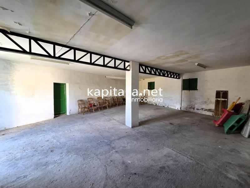 Foto 76e3066a-cbb2-4604-a65f-fb70a441d8be. Chalet espléndido chalet con piscina y vistas en Ontinyent