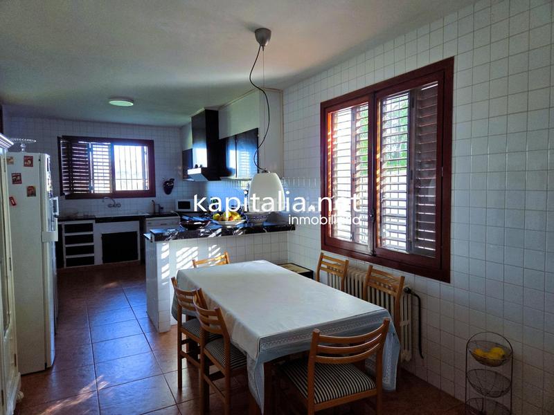 Foto 818dc00c-0df9-4dc9-8b86-e7251a882ece. Chalet espléndido chalet con piscina y vistas en Ontinyent