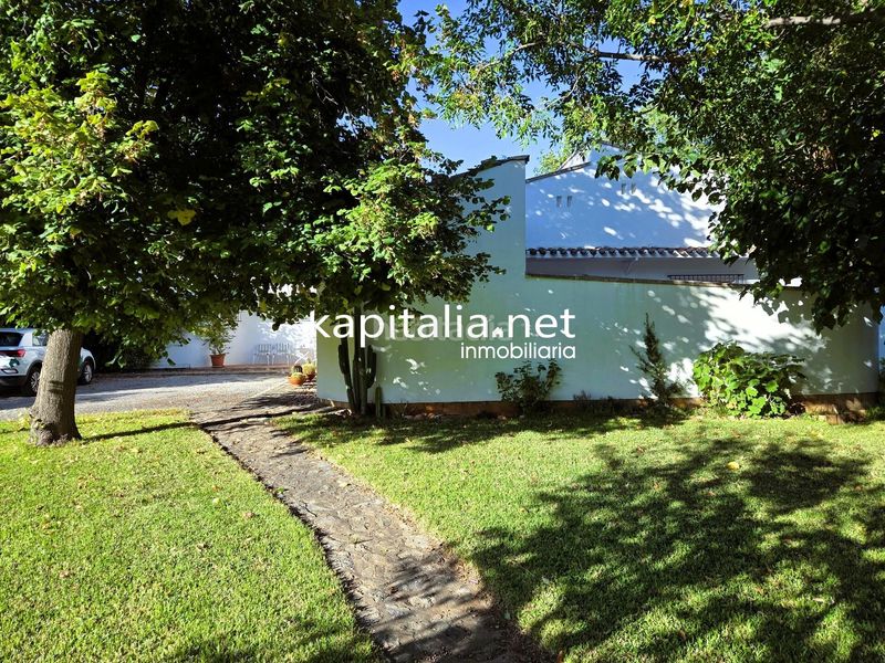 Foto 97c4af67-d2d4-48ea-9781-4bb2607999f3. Xalet amb piscina a Santa Ana Ontinyent