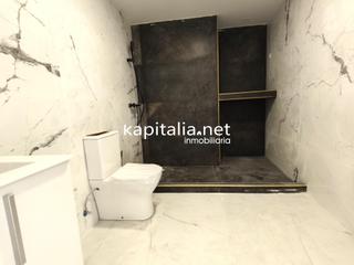 Appartement à Centro. Piso a la venta en ontinyent, zona cerca del ayuntamiento.