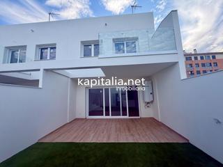 Reihenhaus in Castalla. Adosado de obra nueva en castalla