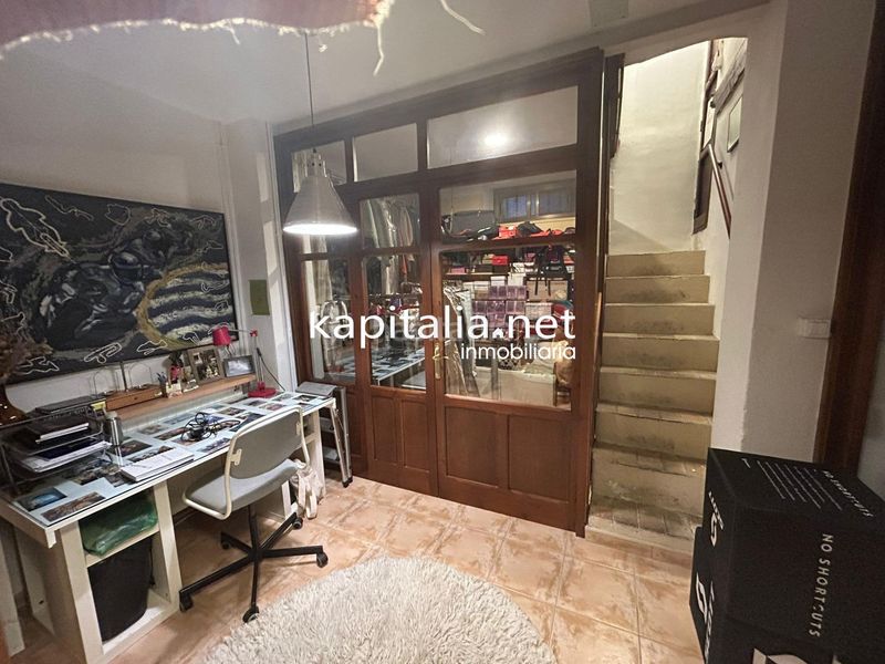 Foto 19b65913-ff0e-4ad3-81d1-ebb7e2ad03c6. Maison avec chauffage dans Eixample Alcoi