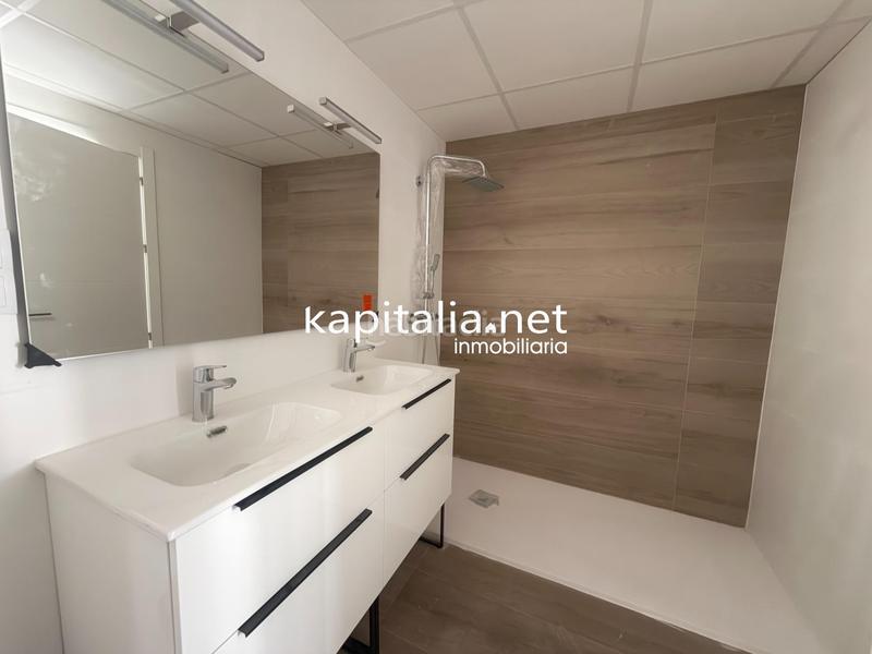 Foto 11f86914-f092-4a01-854c-79809f6a13b2. Pis amb aparcament a Cocentaina