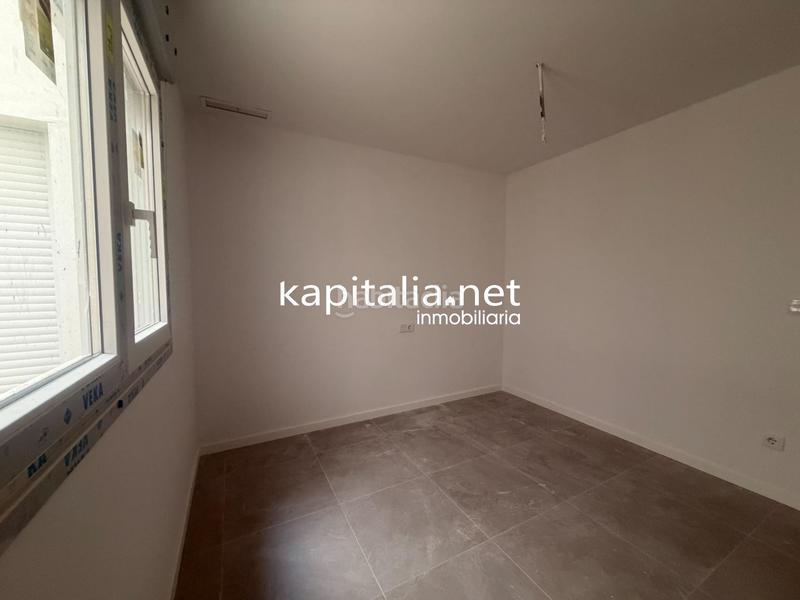 Foto 8d0f8d76-58fb-4319-939c-7fd1dc1572de. Pis amb aparcament a Cocentaina